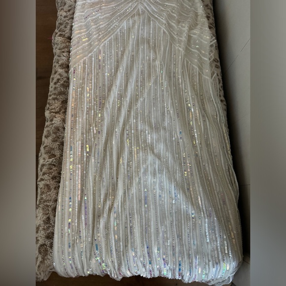 Retrofête Iridescent Sequined Millie Dress Geo White XS - Picture 7 of 11